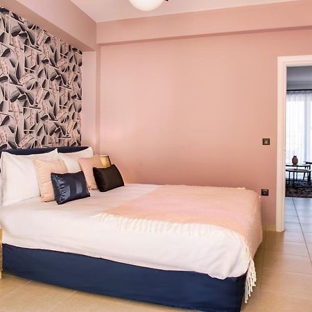 Living In Nafplio Urban Chic Apartments Bagian luar foto