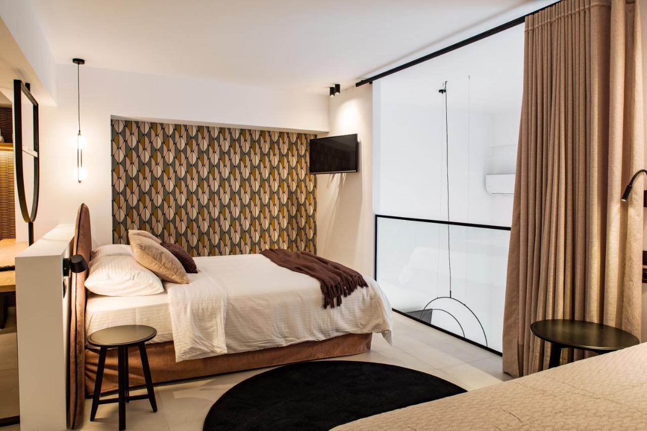 Living In Nafplio Urban Chic Apartments Bagian luar foto