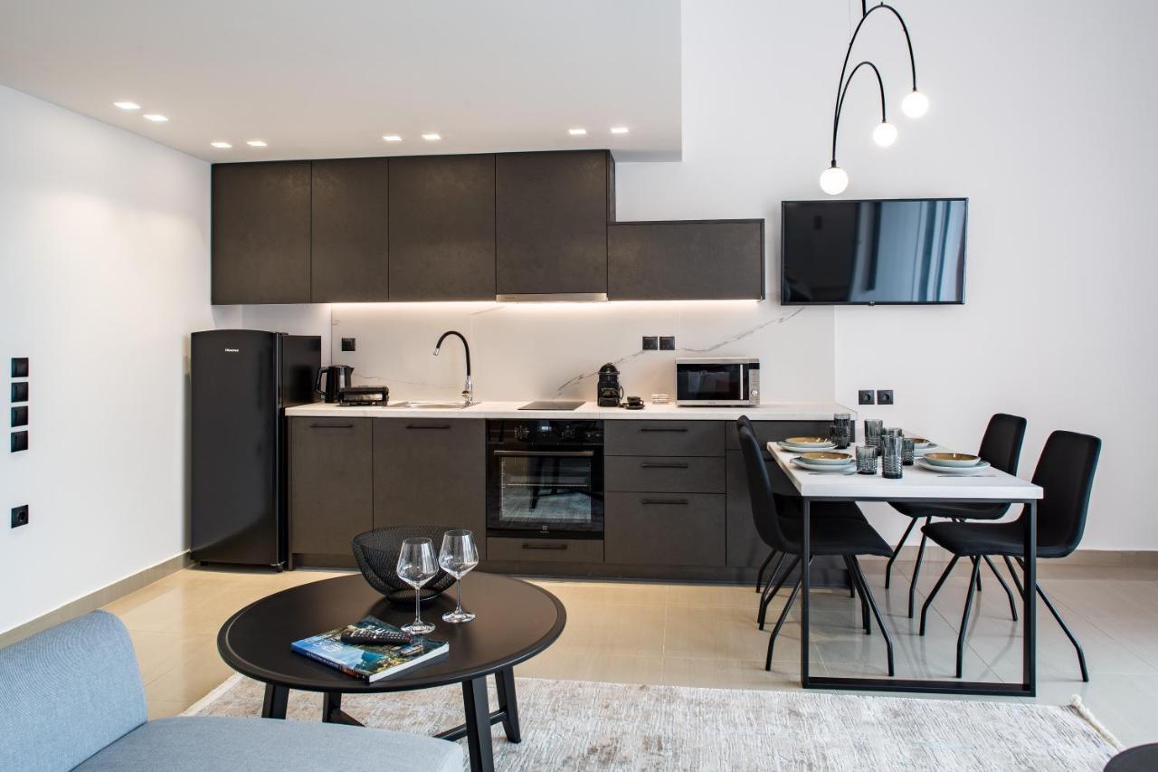 Living In Nafplio Urban Chic Apartments Bagian luar foto