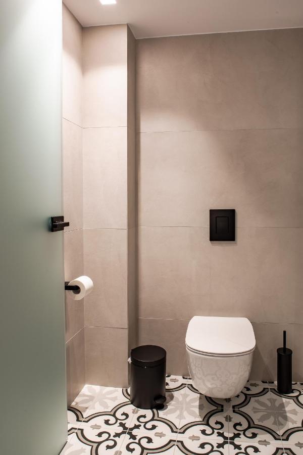 Living In Nafplio Urban Chic Apartments Bagian luar foto