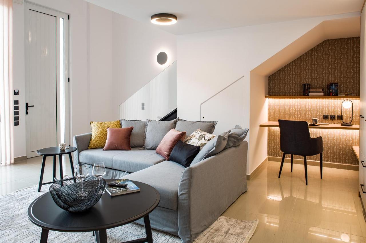Living In Nafplio Urban Chic Apartments Bagian luar foto