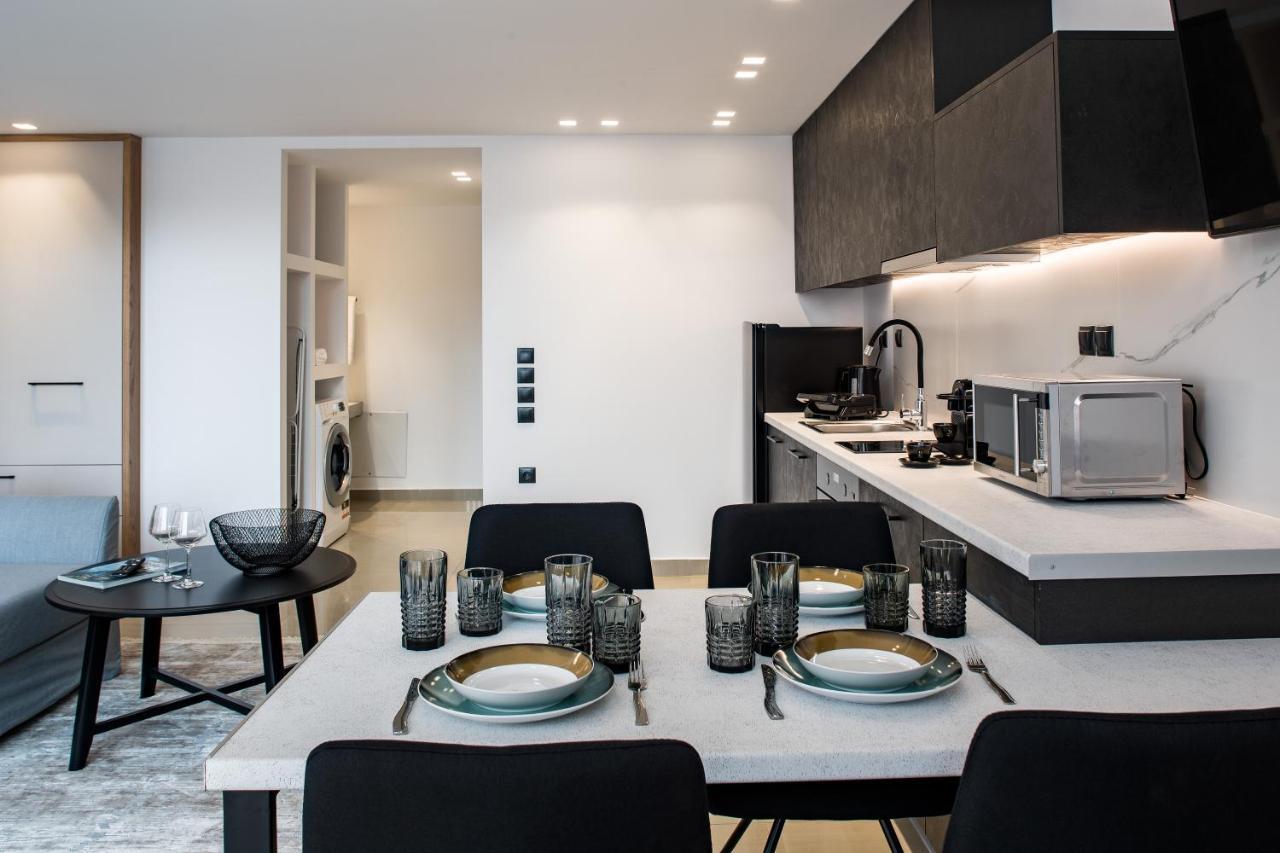Living In Nafplio Urban Chic Apartments Bagian luar foto